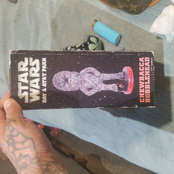 Chewbacca and the San Francisco Giants bobble head - Picture 4 of 6